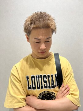 ベルクロー バイ アリープ(Bel.crow by ALEAP) ベリーショート/ハイトーンカラー/ブリーチデザイン/ニュアンス