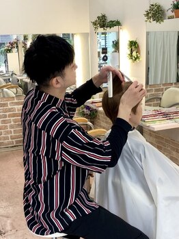 ヘアーアンドメイク オール(HAIR&MAKE ALL)の写真/プライベート空間×マンツーマン施術で周りを気にせずリラックス。髪のお悩みやスタイルの相談もしやすい！