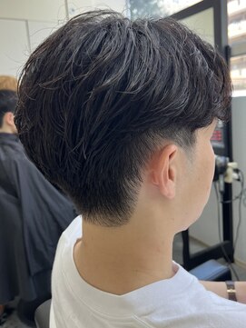 フイ 恵比寿(Hui) センターパートニュアンスパーマ