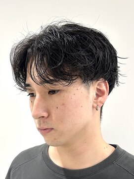 ウィル バイ ブラウン(Vir by Brown) 緩め濡れ感がかっこいい【ルーズパーマ】