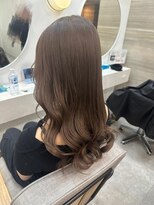 ラビス クローバー(Lovis clover) 『ゆうあ』グレージュカラー♪♪