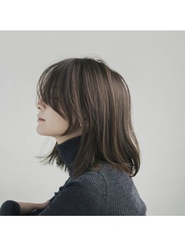 コティー(koti)の写真/「いつも綺麗」が続く大人の上質カラー*ダメージレスで、艶感のある美しい仕上がりに導きます♪