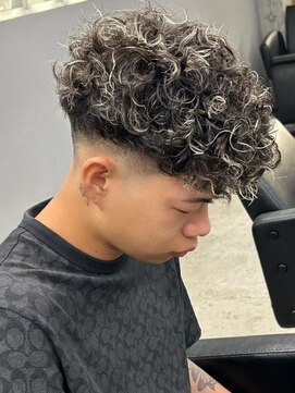 エルマーク 松山(L-MARK) 波巻きツイスパ/サーフカール/メンズ/men's/フェザーパーマ/眉毛