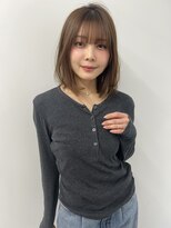 イル 天神西通り店(ill)&nbsp;20代30代ボブ/ミディアムレイヤー／グレージュ/透明感/天神/大名