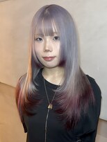 マーシー(MAAAAAC)&nbsp;顔周りロングレイヤー×ホワイトラベンダーュ×ワインレッド