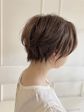 スペックホルダー(Spec Holder) 大人可愛い20代30代40代黒髪前下がりショートボブ丸みショート6