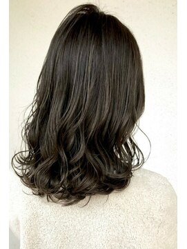 アン 溝の口(un) ハイライトでくすみカラー【溝口/髪質改善サロン】