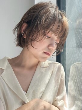 キュー 銀座(cue) ふわっとレイヤーのショートボブ