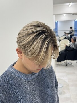 アイトーキョー 渋谷(AI TOKYO) beige roots