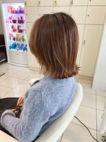 ヘアアンドデイスパ アグー(hair&dayspa AGU) 切りっぱなし外ハネボブ 【横須賀中央】