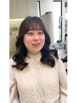 エフィールリアモ(afeel riamo) コテ巻き風パーマ