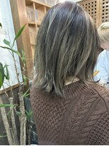 ワンダービューティーサノ(Wonder Beauty SANO)&nbsp;バレイヤージュ×ミディアム