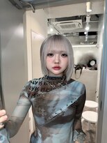 モニカ 原宿店(MONIQA) ホワイト