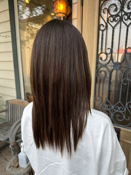 チョコレート(chocolate) 髪質改善大人可愛い20代30代40代50代レイヤーカット