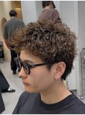 渋谷スパイキーショートパーマスパイキーパーマ刈り上げショート