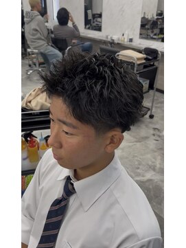 オム ブランシェ(HOMME BLANCHE’) 【Seira】スパイキー/テーパーフェード