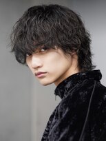 フィフス(fifth) 縦落ち波巻きスパイラルパーマウルフヘアツーブロック黒髪fifth