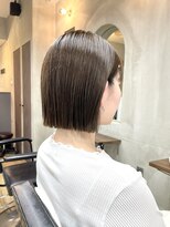 テト(teto)&nbsp;後ろから見てもきれいに見える大人ボブ