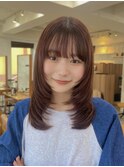 ミディアム　外はね　顔まわりカット　似合わせ　小顔