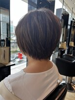 ミスエッセンス(MISS ESSENCE)&nbsp;頭の形が綺麗に見える大人ボブ/ミスエッセンス早川将史