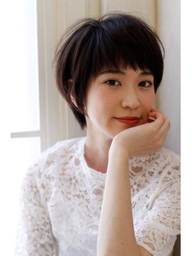 ワゴンバイアフロート(Wagon by afloat) 大人きれいめカジュアルショート