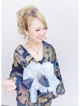 ビューティーサロンワタナベ 本店 花魁着付け　ヘアーセット