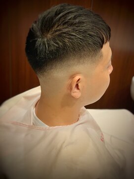 ヒロギンザ 池袋 サンシャイン通り店(HIRO GINZA) クロップサイドグラデーションフェード