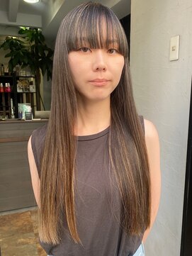 ノラ ウメダ(NORA UMEDA) 【NORA UMEDA 高木】外国人風ミルクティーハイライトカラー