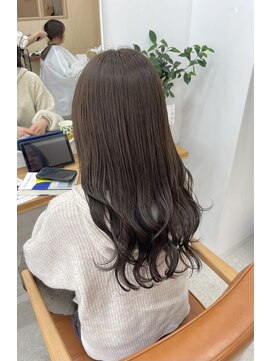 ティエル(TieLu) ゆるふわ×グレージュ×外国人風