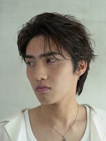 シャドウパーマ無造作パーマセンターパートマッシュヘア毛流れ