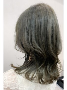 美容室メデューサ朝倉街道店 大人気韓国女子くびれヘア