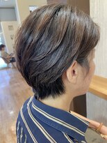 ヴィサージュクルー(VISAGE crew)&nbsp;襟足の生え癖をカバーしたショートデザイン！