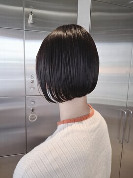 オーガニック リブ 川越(organic+live) 20代30代透明感暗髪アッシュブルーグレージュ丸みボブ