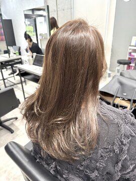 ネオ(neo.) レイヤースタイル/ベージュカラー/明るめカラー/ロングヘア