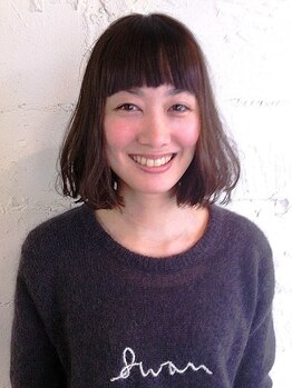 ハヴェルカ(HAWELKA)の写真/【味噌天神前/1人サロン】髪の悩みを魅力に変えるカット技術で、時間が経っても扱いやすいスタイルを提案。