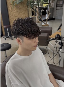 アールトゥーヘアー(art To Hair) 波巻きスパイラルパーマ