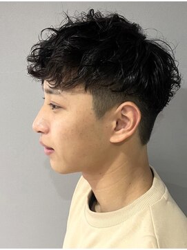 エクシア 川崎店(EXCIA) 【20代30代に人気】ツーブロック×パーマ