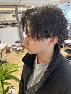 エルア(elua) ツイストスパイラルパーマ