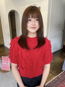 ヘアーアイスカルテット(HAIR ICI QUARTET) 20代30代◎小顔レイヤーロング×冬ベージュカラー