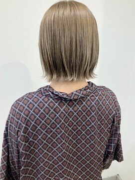 エイト 三軒茶屋店(EIGHT) ミルクティーベージュ