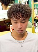 スペインカール/テーパーフェード/メンズパーマ/フェザーパーマ