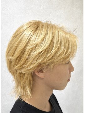 アッシュ 八王子店(Ash) ブロンドヘア × 骨格補正カット