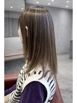 エイトノット(8 notto) コントラスト強め☆白髪ぼかしデザインハイライト