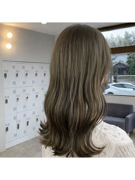 ブルームニキュウロク 富里(bloom 296) 3月のオリーブベージュ