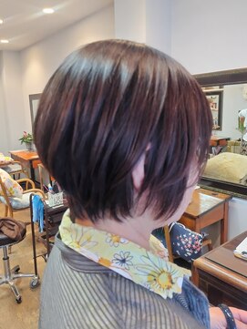 ミーノ(mｉｅｎｏ) 髪質改善オーガニックカラー／艶髪大人ショートボブ