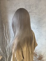 フィル(fil.) シルバーグレージュ