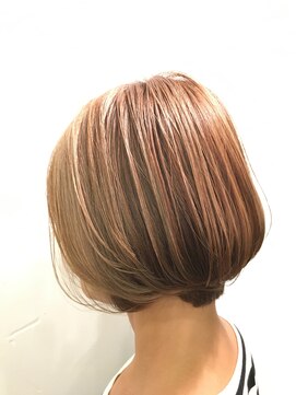 ハナワ エビス トウキョウ ヘアーサロン(HanaWa ebisu tokyo hair salon) HanaWa’s ベーシックボブ〈HanaWa恵比寿〉