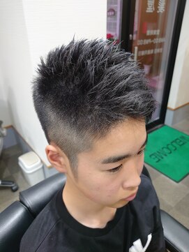 バーバーカミヤ(BARBER髪屋) しんさい刈り