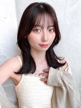 アフロート ルヴア(AFLOAT RUVUA) るなstyle くびれヘア シースルー前髪 20代30代40代