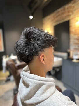 メンズサロン DATE 万博公園店 スペインカール